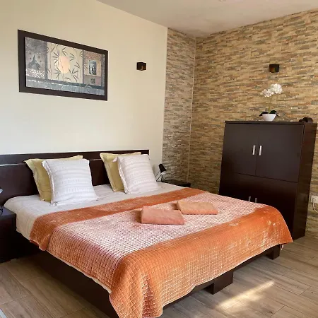 Isabela - Car For Free * カニコ