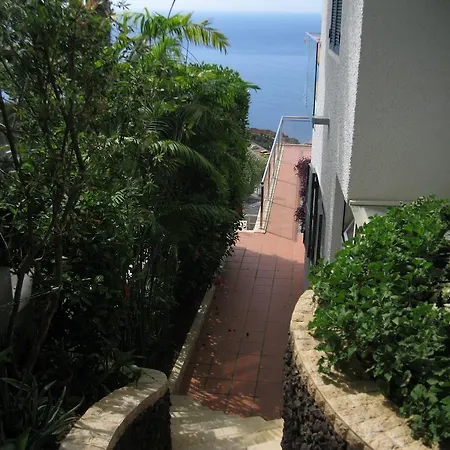 アパート Isabela - Car For Free *