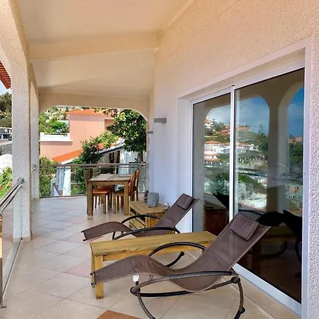 アパート Isabela - Car For Free *