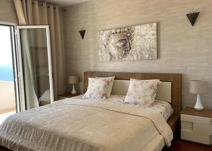 Isabela - Car For Free Caniço